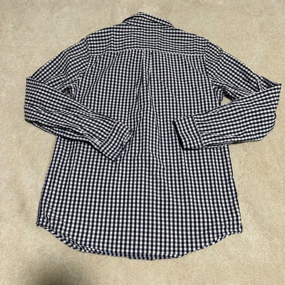 Vineyard Vines any issues